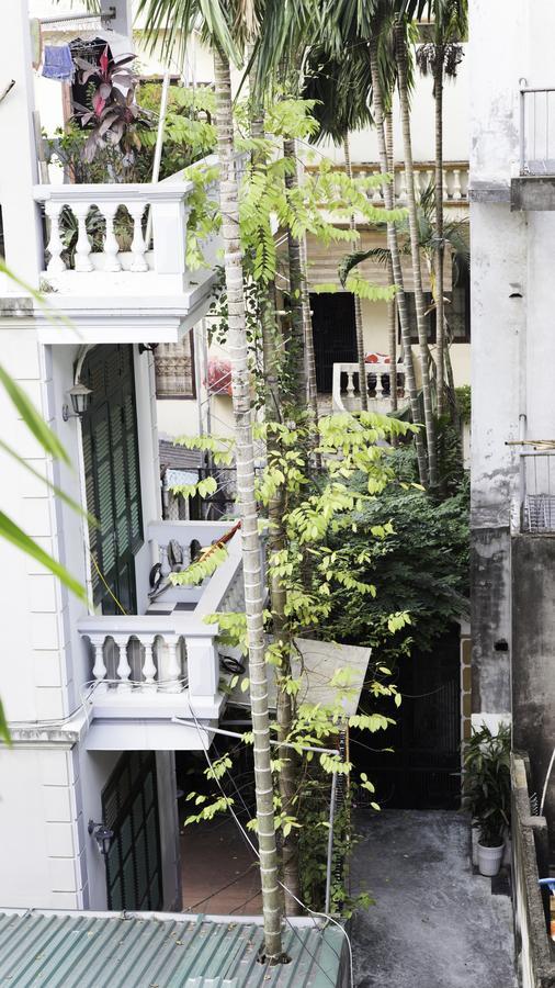 Lotus House *