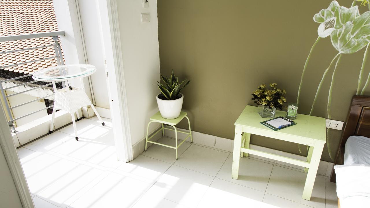 Lotus House *
